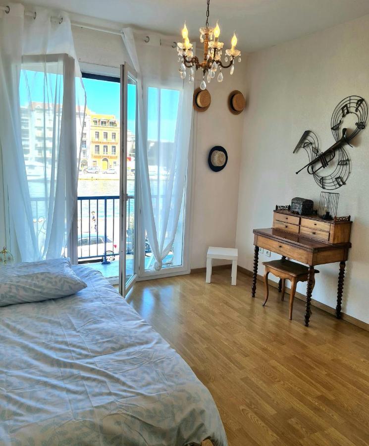 Grand Appartement 109M2 Vue Sur Quai Centre Ville,Wifi Сет Екстериор снимка